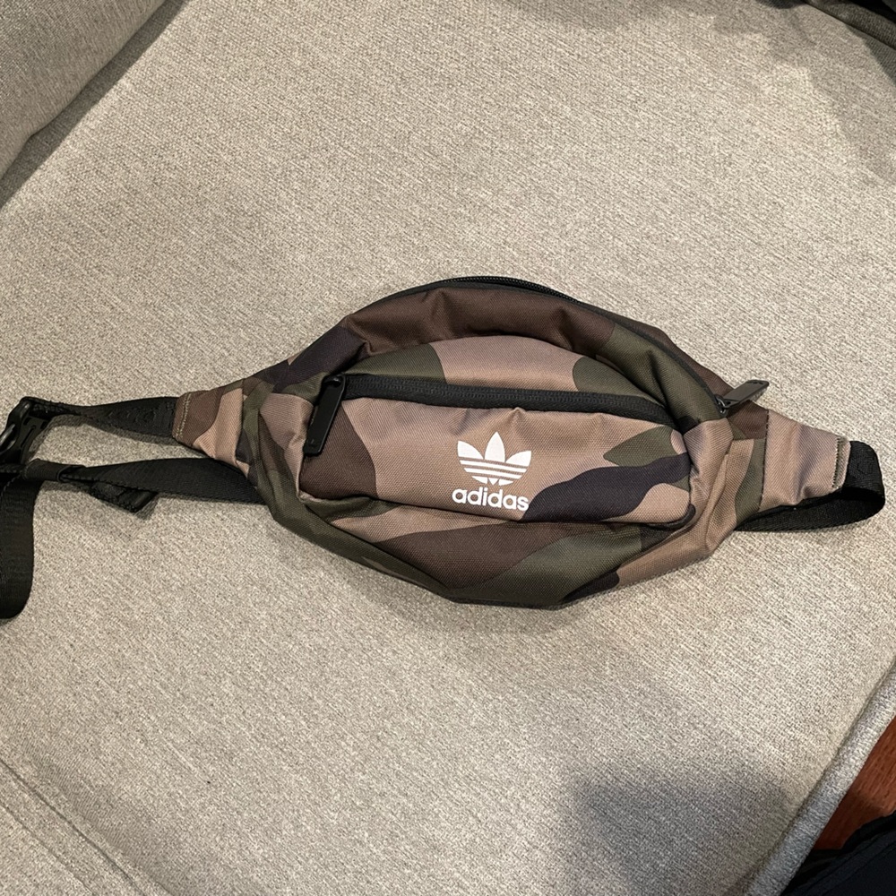 Adidas Fanny/Waist Pack-Travel Bag, in Camouflage, One Size